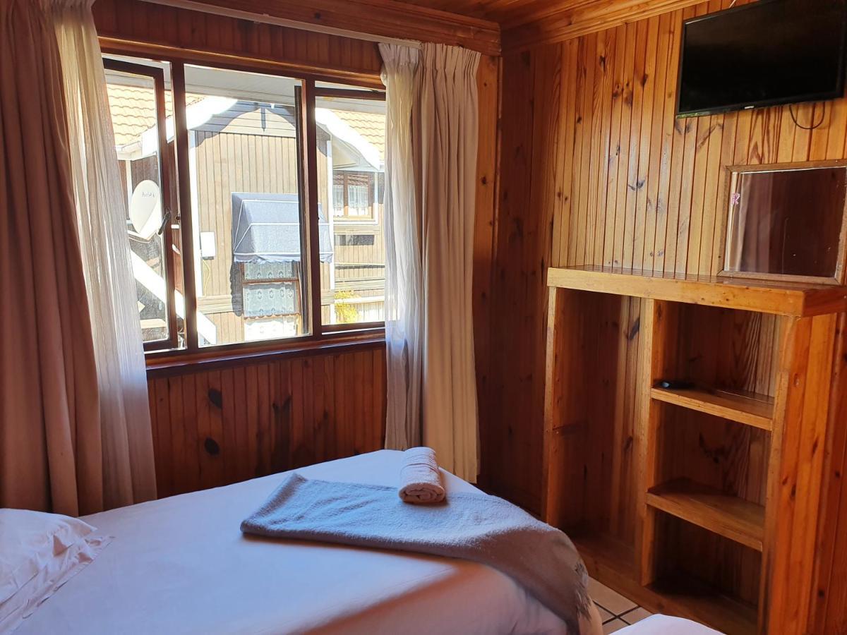 Lakeside Accommodation Книсна Екстериор снимка