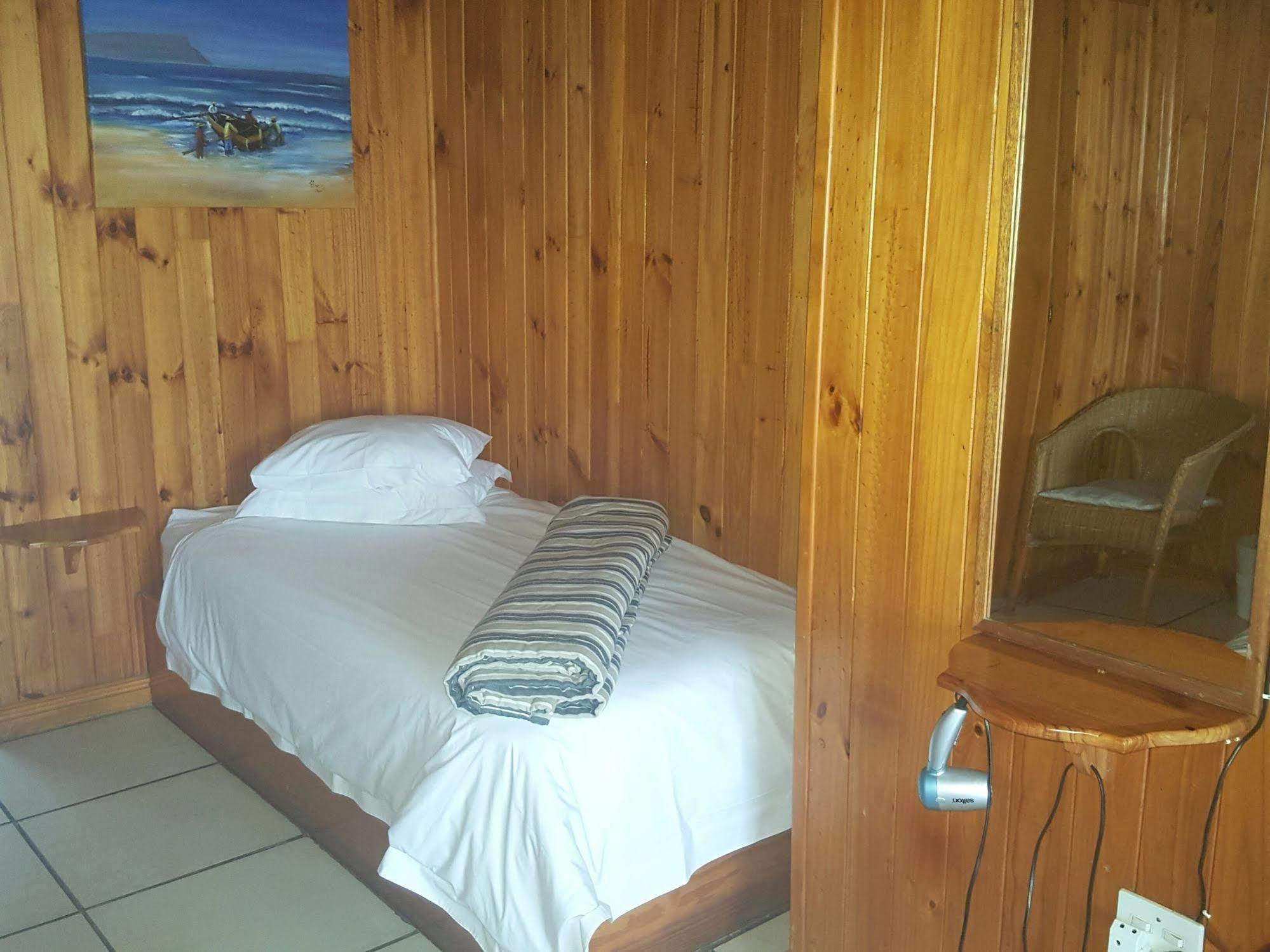 Lakeside Accommodation Книсна Екстериор снимка